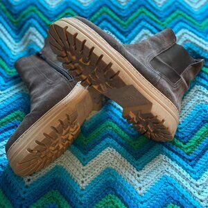 Chunky suede boots - Gabor